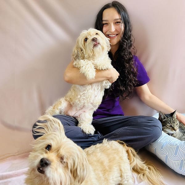 Janessa, Hermitage Veterinary Technician Assistant/Receptionist